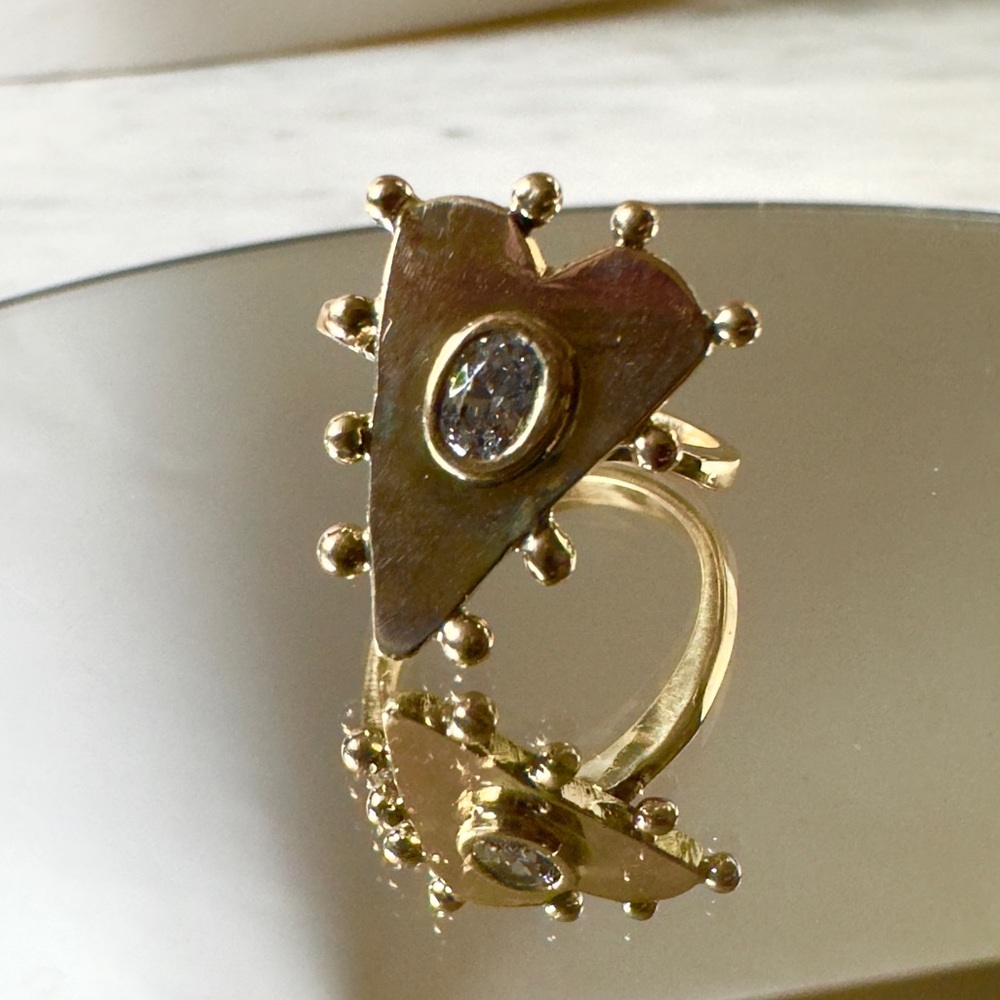 E.DeHaven 18k Diamond Heart Ring - Picture 11 of 11